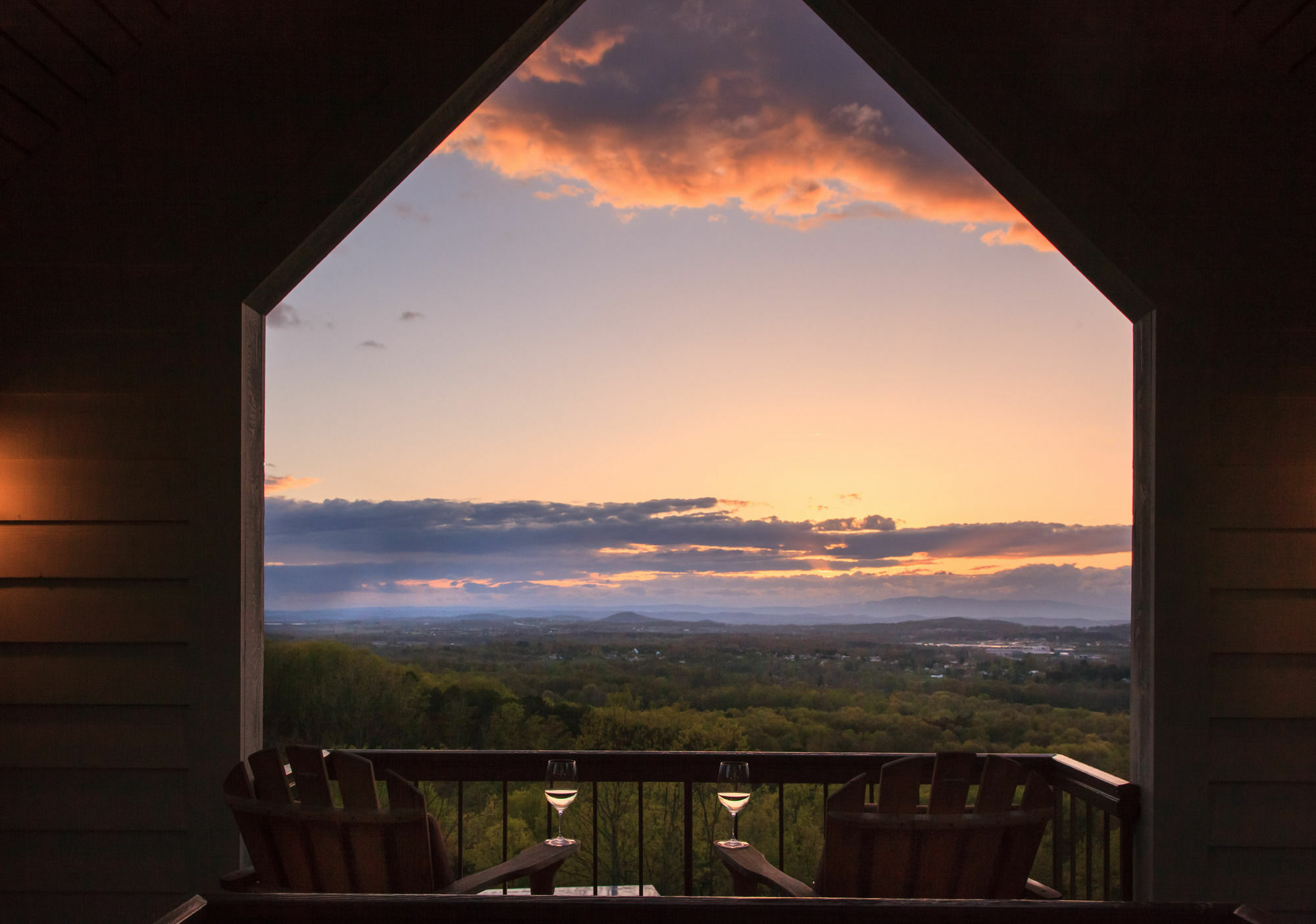 Iris Inn & Cabins เวย์นสโบโร ภายนอก รูปภาพ