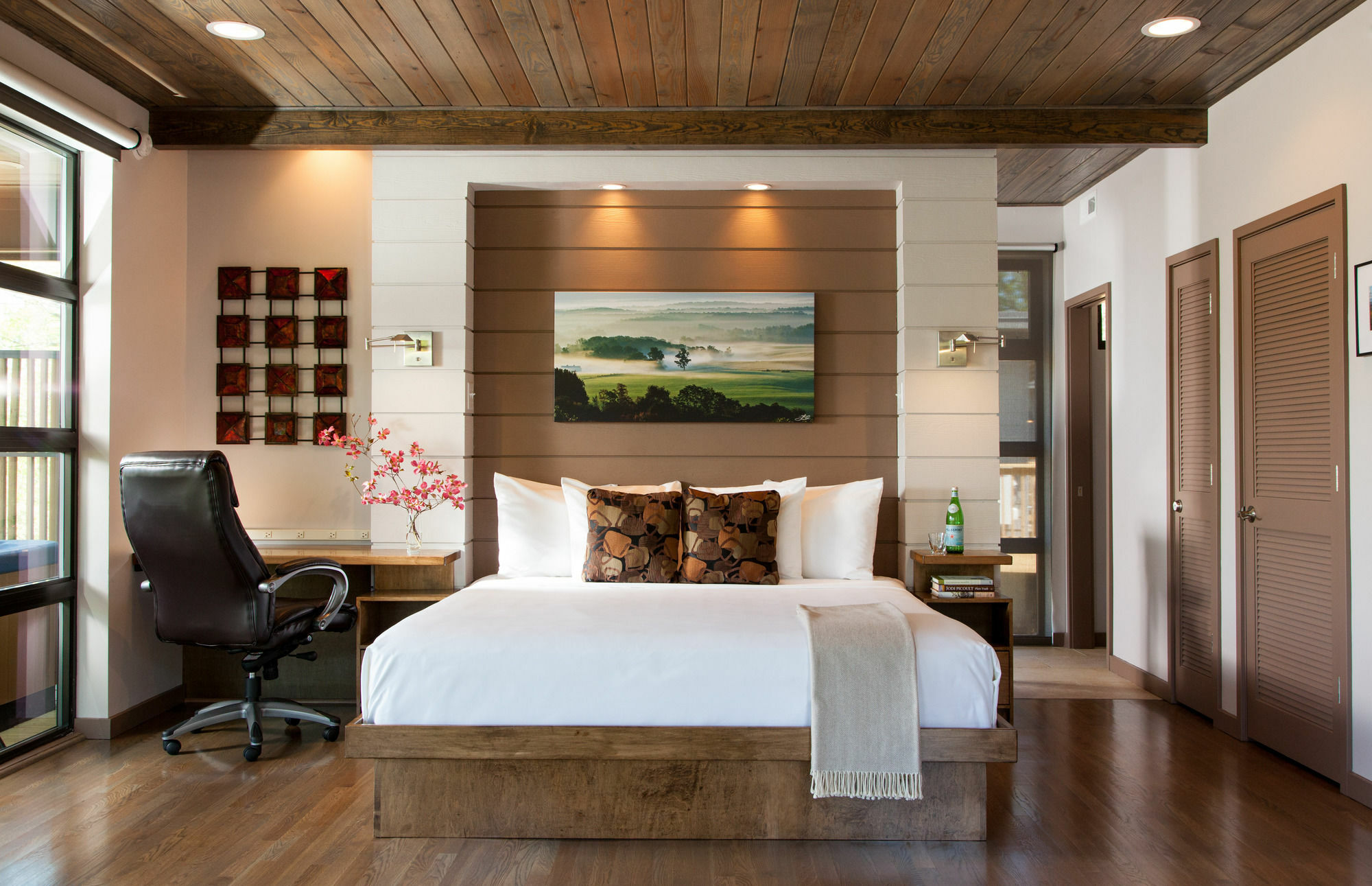 Iris Inn & Cabins เวย์นสโบโร ภายนอก รูปภาพ